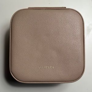 Samara Jewelry Box
